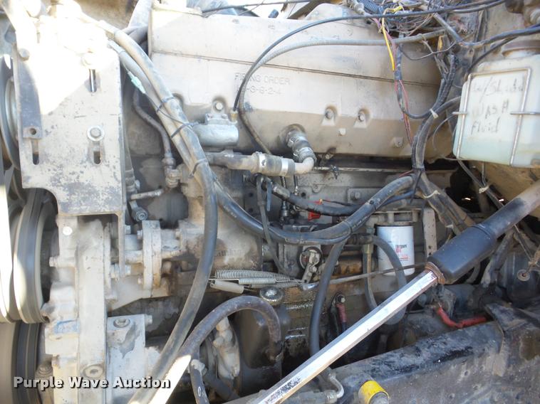 image for item AG9272 1976 Ford 9000 dump truck