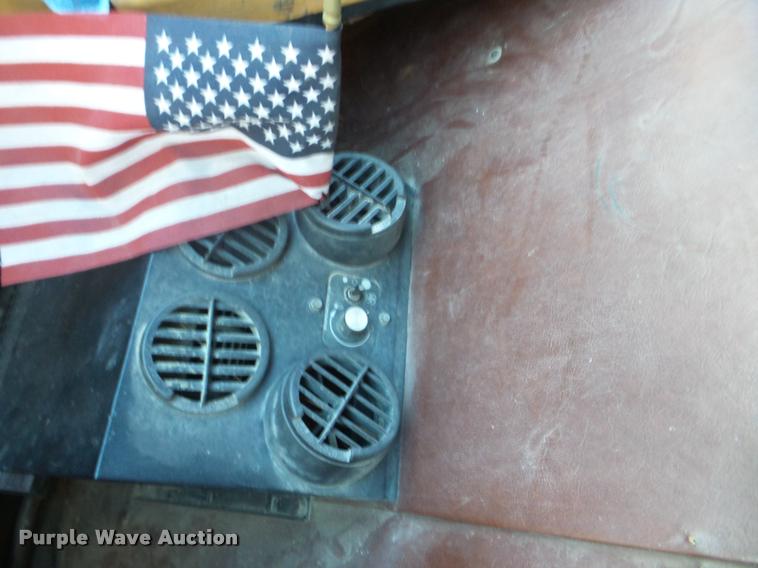 image for item AG9272 1976 Ford 9000 dump truck