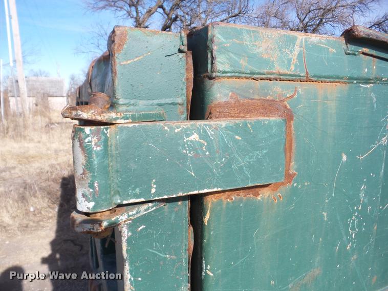 image for item AG9273 Roll-off box