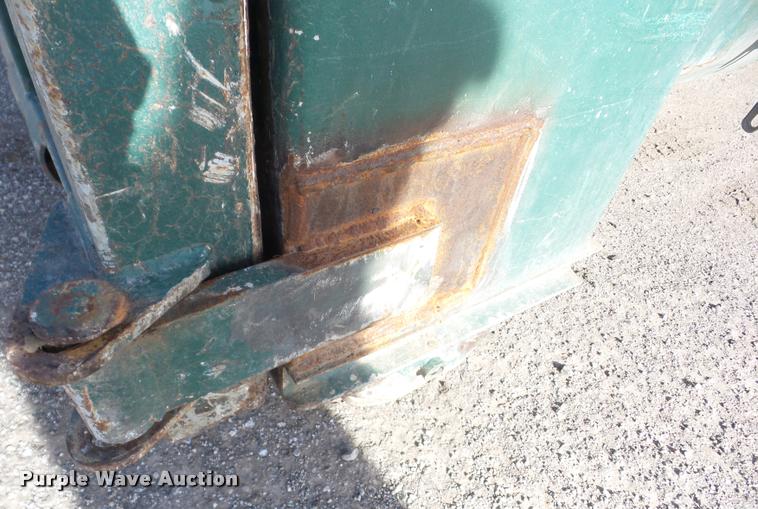 image for item AG9273 Roll-off box