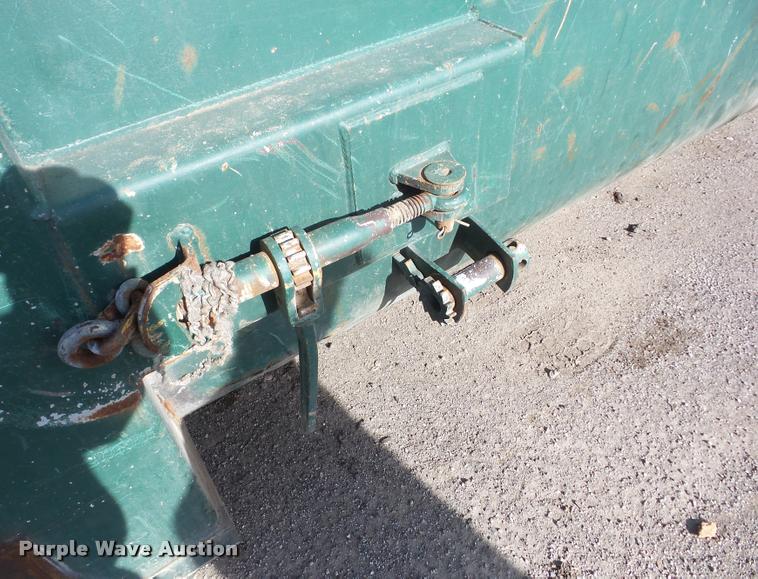 image for item AG9273 Roll-off box