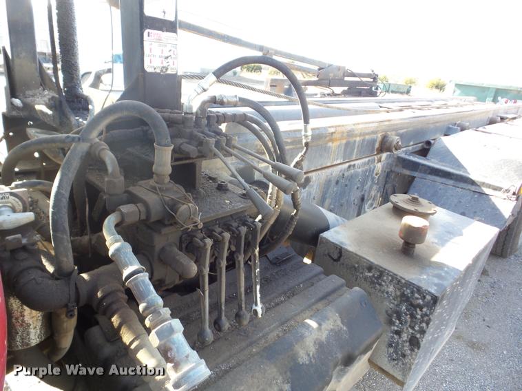 image for item AG9274 1996 Volvo WG rolloff truck