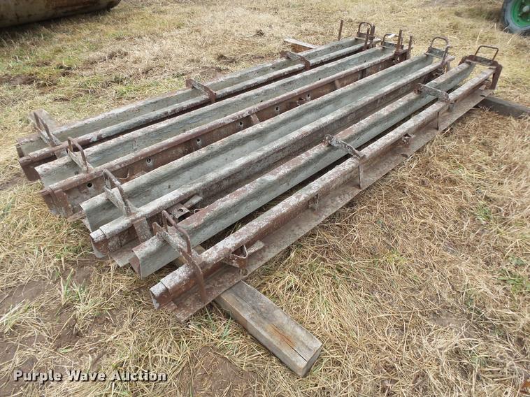 image for item BM9534 Metal curb forms