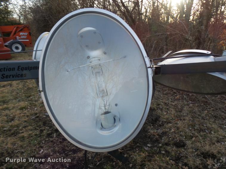 image for item CC9061 2013 Wacker Light Tower LTN6 light plant