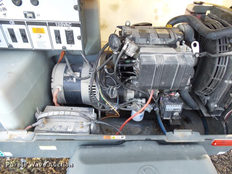 image for item CC9062 2013 Wacker Light Tower-LTNG light plant