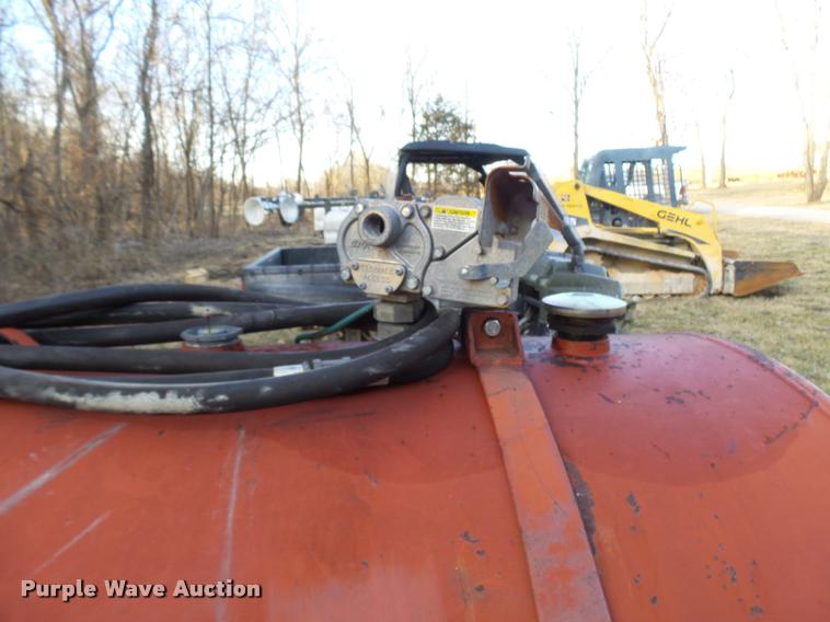 image for item CC9064 500 gallon fuel tank