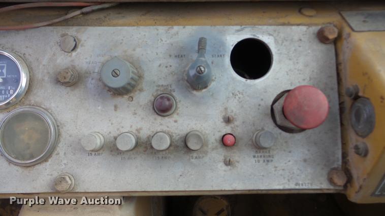 image for item DA0285 1979 Caterpillar 920 wheel loader