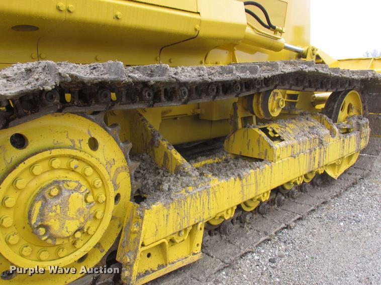 image for item DA3270 1993 Komatsu D37E dozer