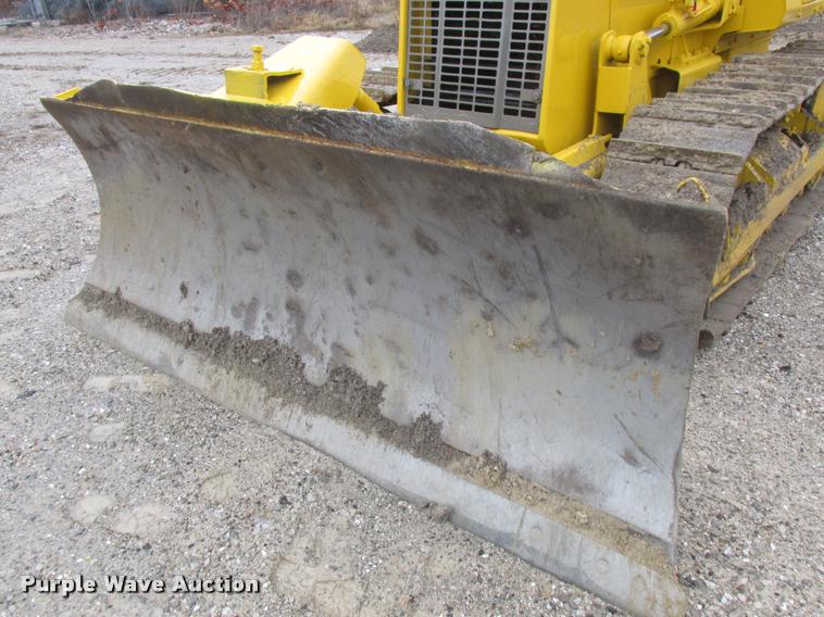 image for item DA3270 1993 Komatsu D37E dozer