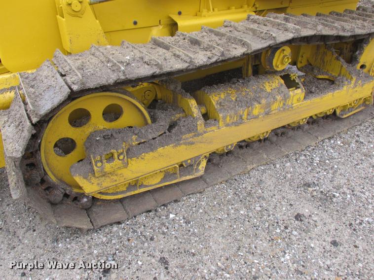image for item DA3270 1993 Komatsu D37E dozer