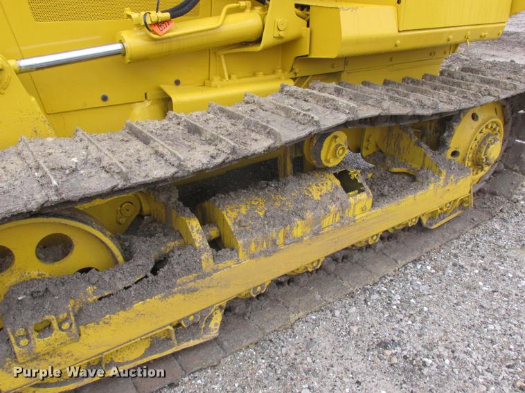 image for item DA3270 1993 Komatsu D37E dozer