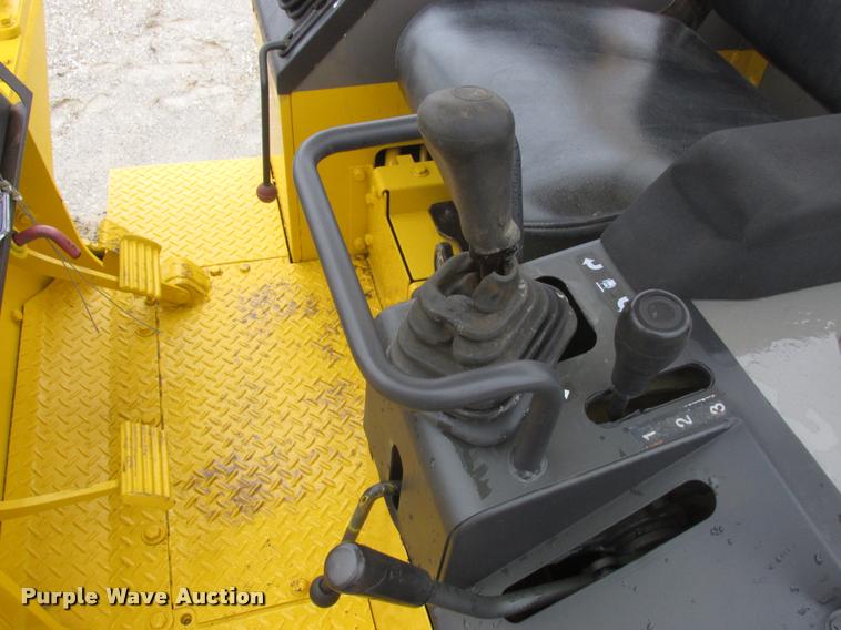 image for item DA3270 1993 Komatsu D37E dozer
