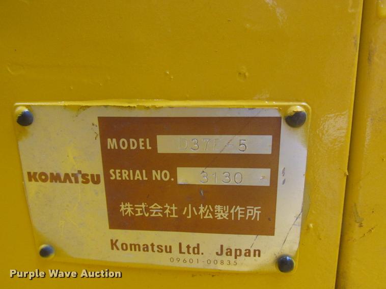 image for item DA3270 1993 Komatsu D37E dozer