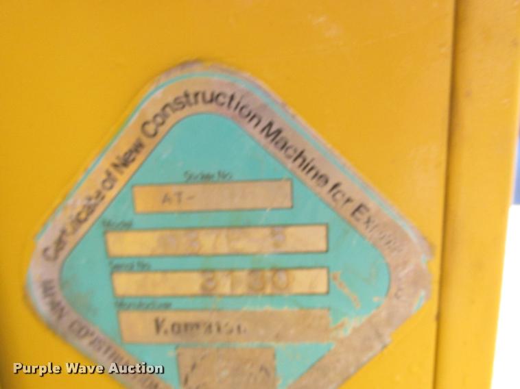 image for item DA3270 1993 Komatsu D37E dozer