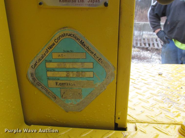 image for item DA3270 1993 Komatsu D37E dozer