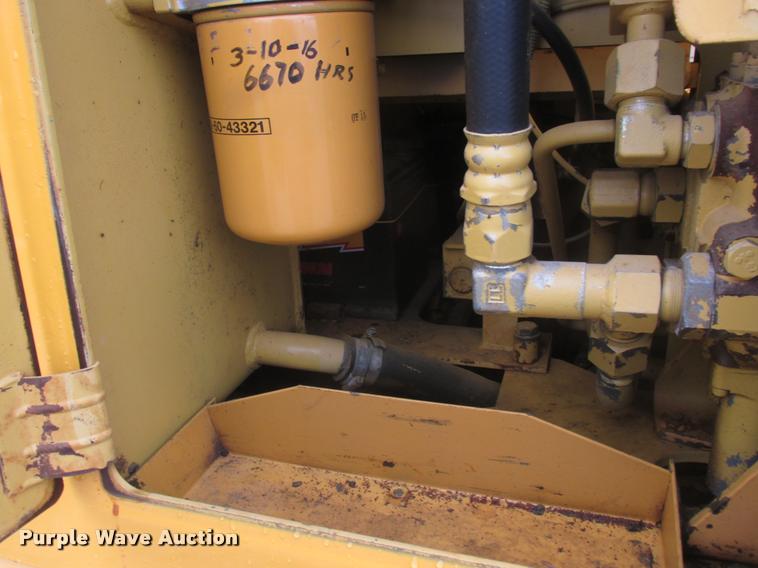 image for item DA3270 1993 Komatsu D37E dozer