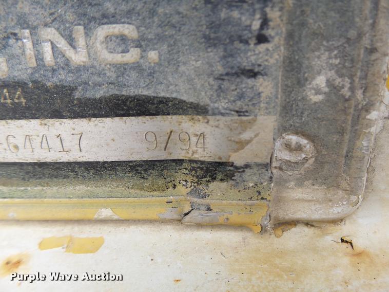 image for item DA3278 1995 International 4800 digger derrick truck