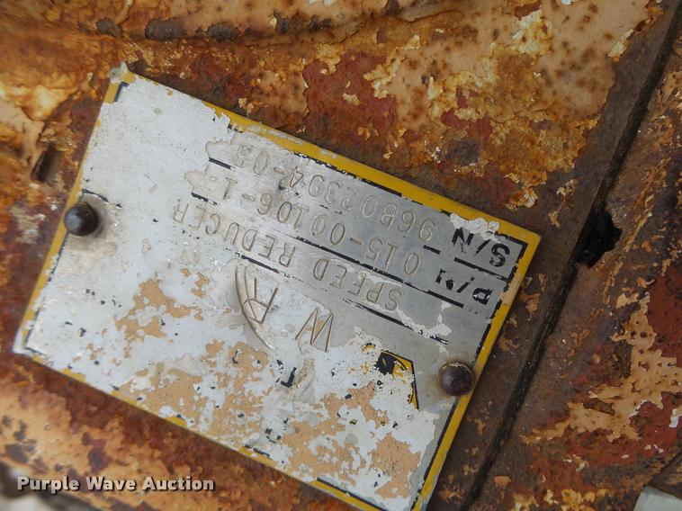 image for item DA3278 1995 International 4800 digger derrick truck