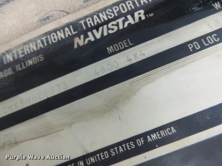 image for item DA3278 1995 International 4800 digger derrick truck