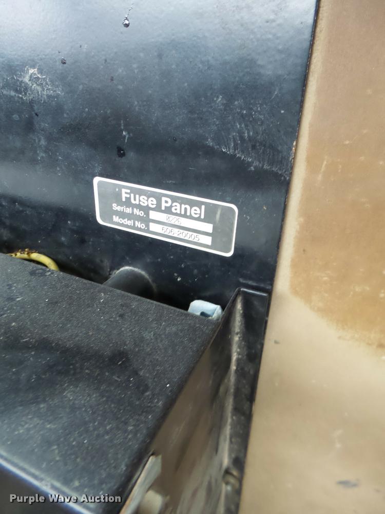 image for item DA3278 1995 International 4800 digger derrick truck