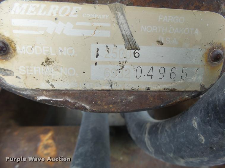 image for item DA3279 Melroe Bobcat 2500 breaker