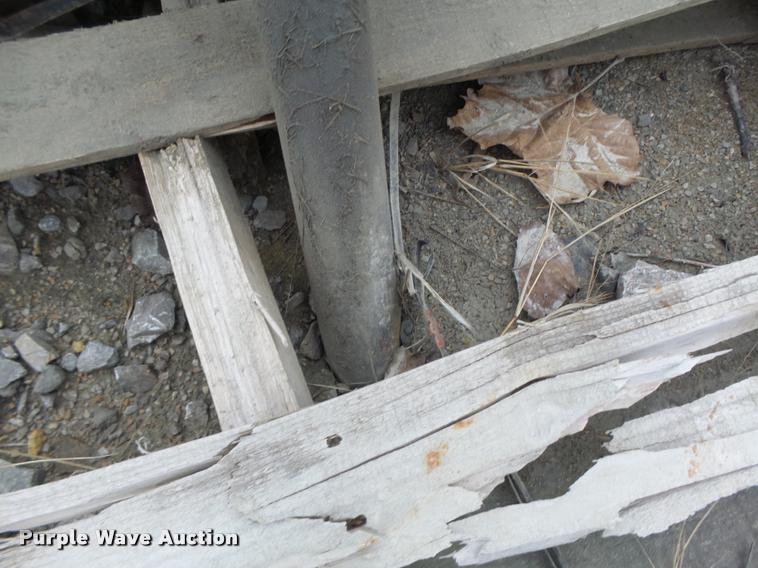 image for item DA3279 Melroe Bobcat 2500 breaker