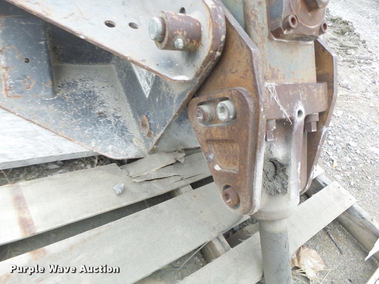 image for item DA3279 Melroe Bobcat 2500 breaker