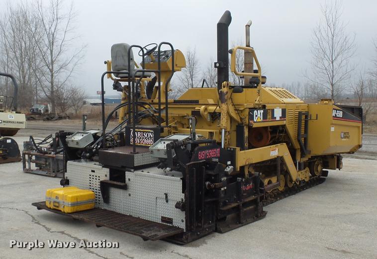 image for item DA5855 2000 Caterpillar AP-650B paver