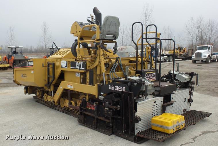 image for item DA5855 2000 Caterpillar AP-650B paver