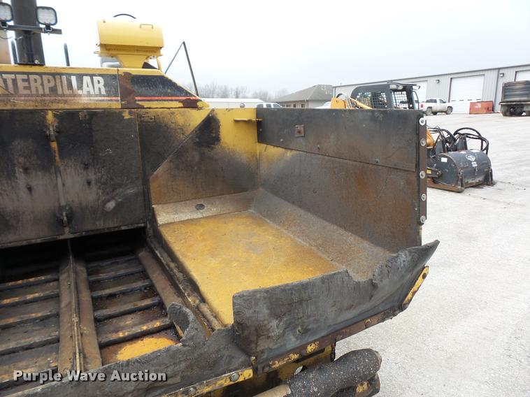 image for item DA5855 2000 Caterpillar AP-650B paver