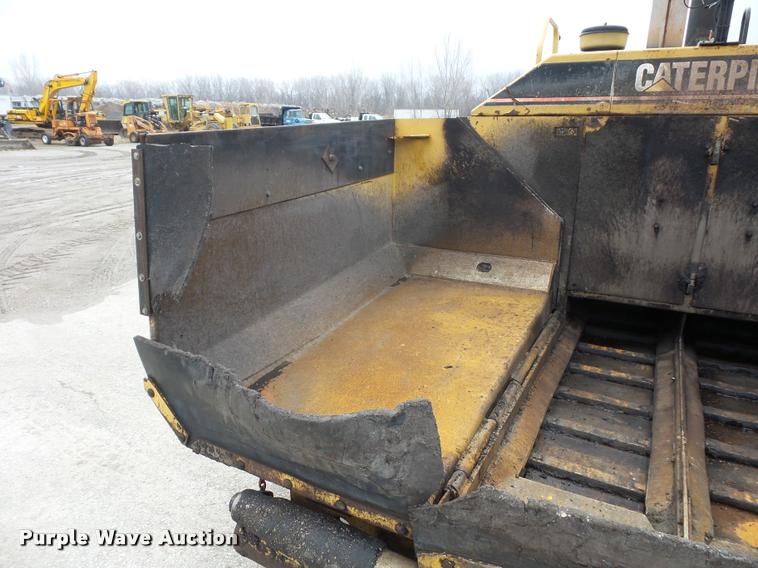 image for item DA5855 2000 Caterpillar AP-650B paver