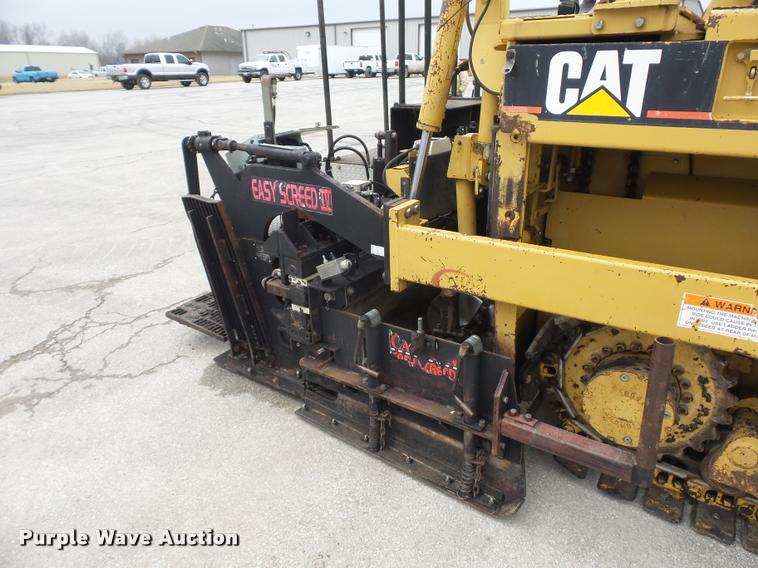 image for item DA5855 2000 Caterpillar AP-650B paver