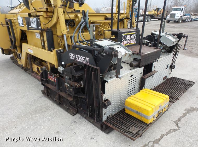 image for item DA5855 2000 Caterpillar AP-650B paver