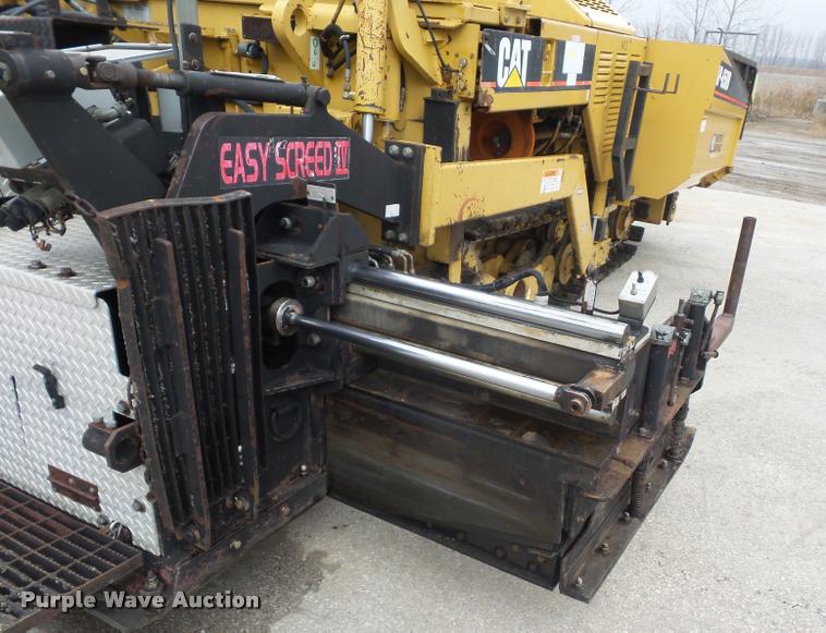 image for item DA5855 2000 Caterpillar AP-650B paver