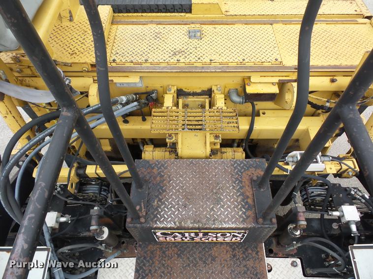 image for item DA5855 2000 Caterpillar AP-650B paver
