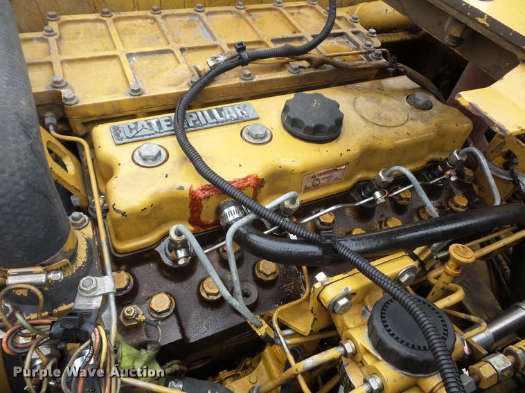 image for item DA5855 2000 Caterpillar AP-650B paver