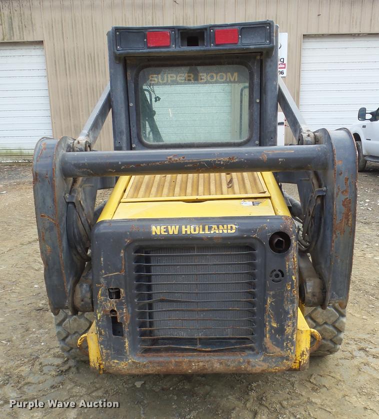 image for item DA7515 2006 New Holland L160 skid steer