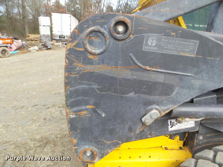 image for item DA7515 2006 New Holland L160 skid steer