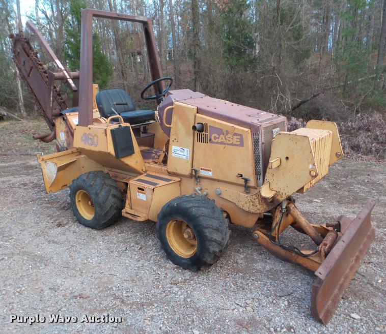 image for item DA7520 1994 Case 460 trencher