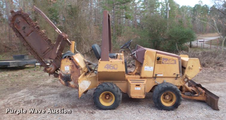 image for item DA7520 1994 Case 460 trencher