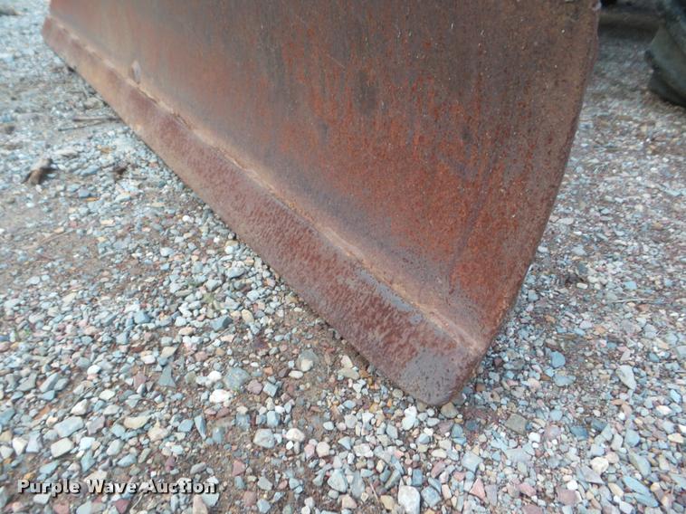 image for item DA7520 1994 Case 460 trencher