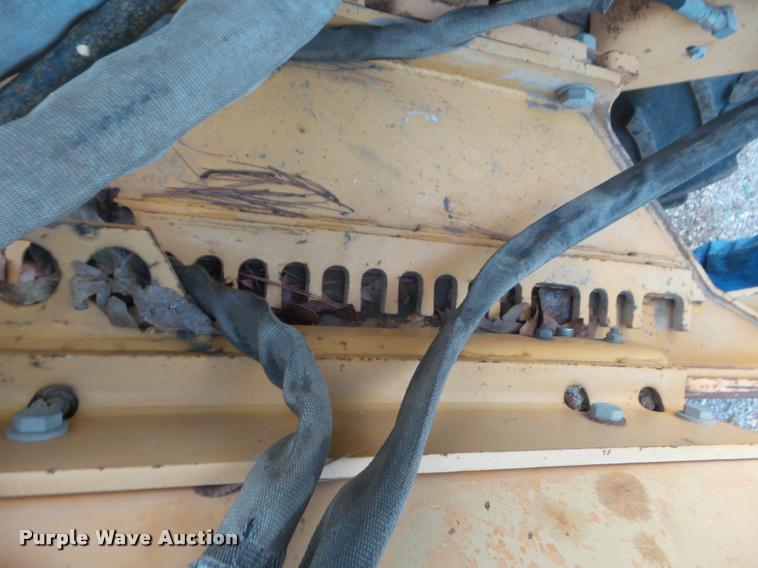 image for item DA7520 1994 Case 460 trencher