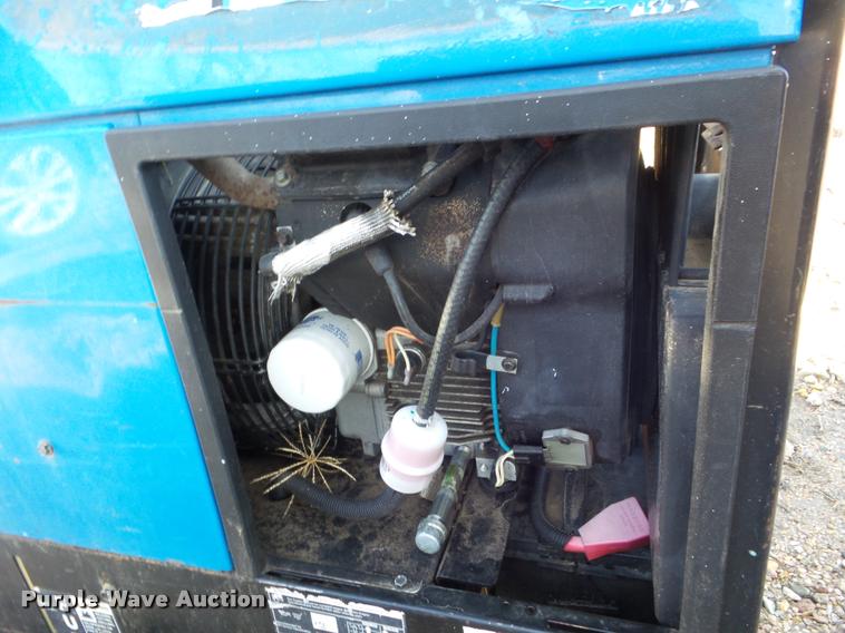 image for item DA7553 Miller Bobcat 225 welder/generator