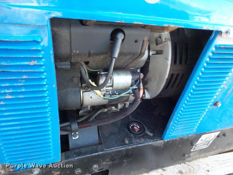 image for item DA7554 Miller Bobcat 225 NT welder/generator