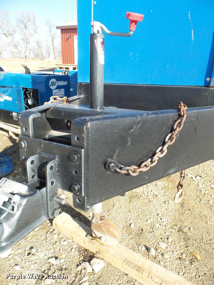 image for item DA7556 1995 T&J generator