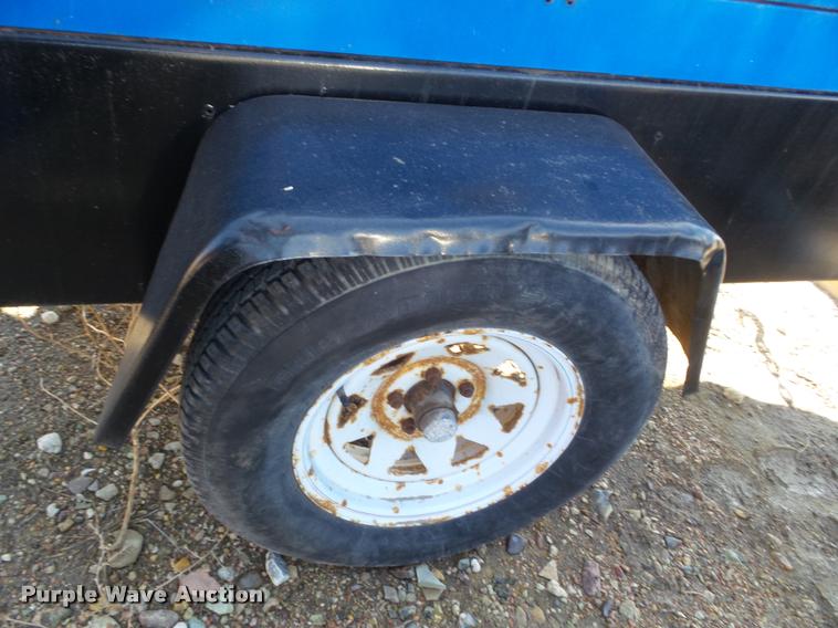 image for item DA7556 1995 T&J generator