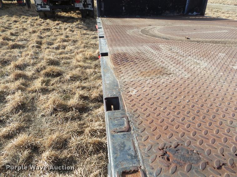 image for item DA7557 Flatbed