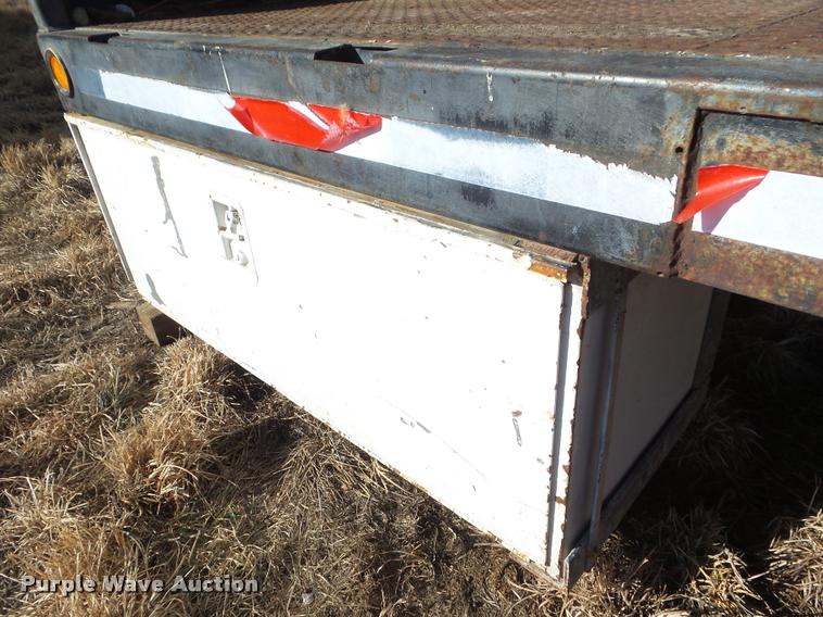 image for item DA7557 Flatbed