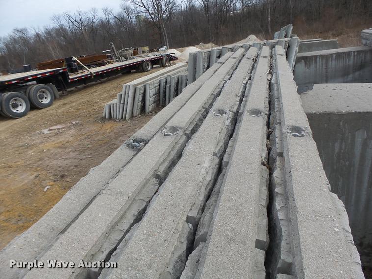 image for item DA9325 Approximately 42 Ashlar Stone sound wall panels