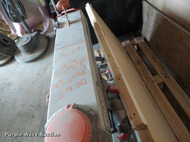 image for item DA9330 Ridgid RS-1000 radial arm saw